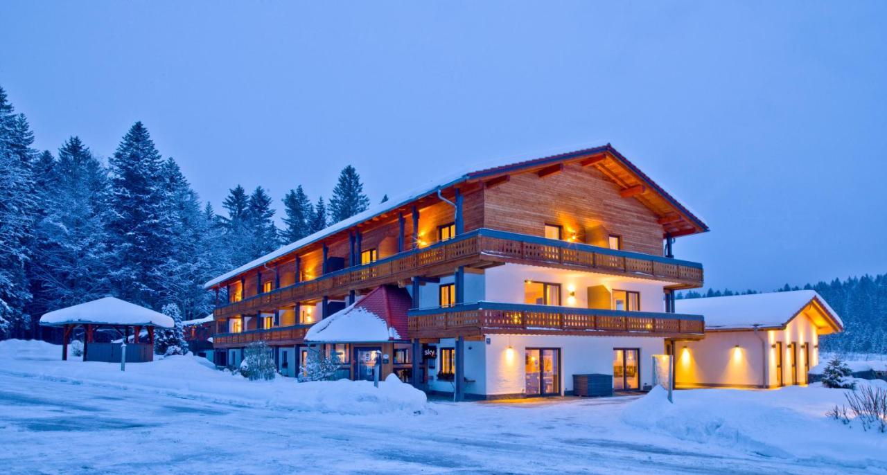 Landhotel Moorhof 뉴쇼나우 외부 사진