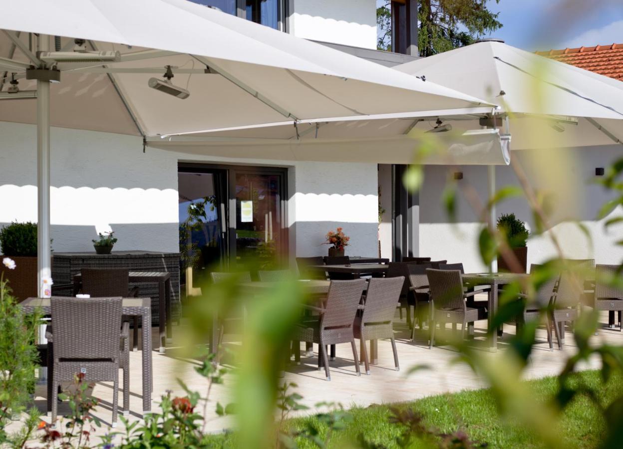 Landhotel Moorhof 뉴쇼나우 외부 사진