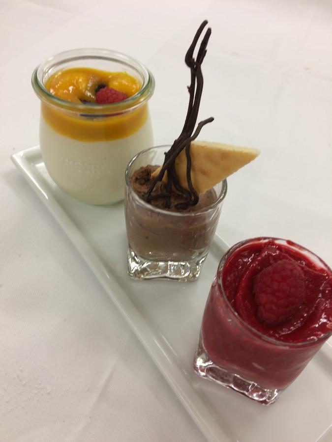 Landhotel Moorhof 뉴쇼나우 외부 사진