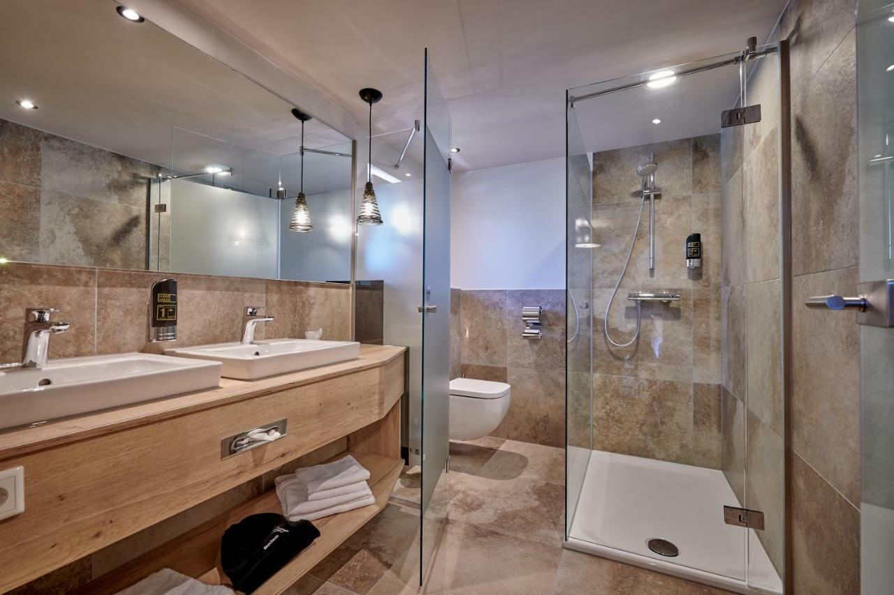 Landhotel Moorhof 뉴쇼나우 외부 사진