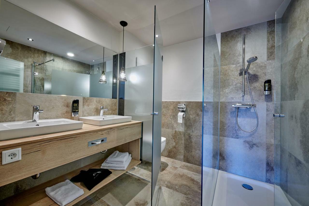 Landhotel Moorhof 뉴쇼나우 외부 사진